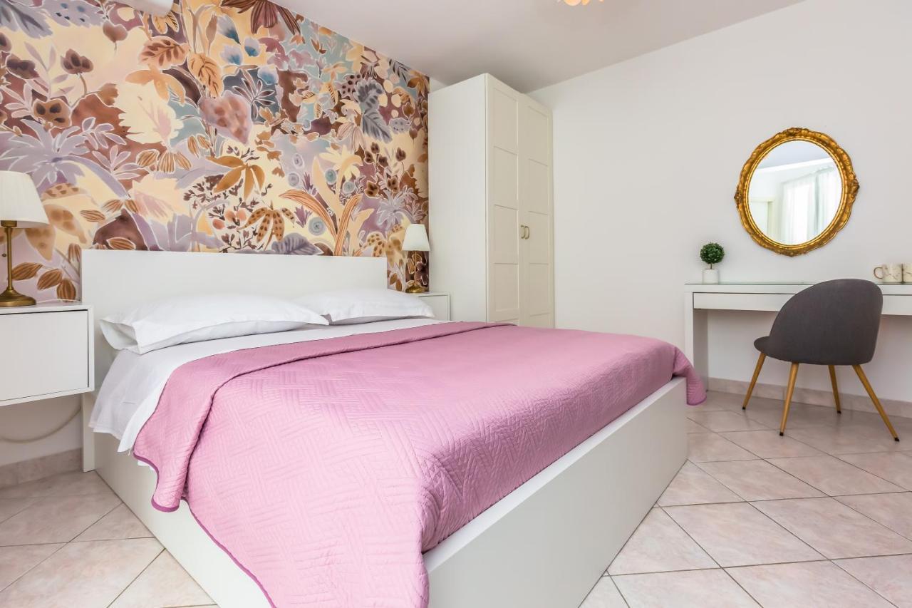 Apartments Agneza Tučepi Exteriör bild