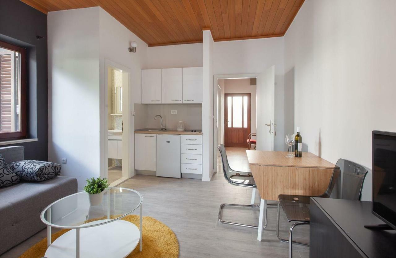 Apartments Agneza Tučepi Exteriör bild
